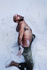 Dogwolf, dancing in the snow, Chris de feyter